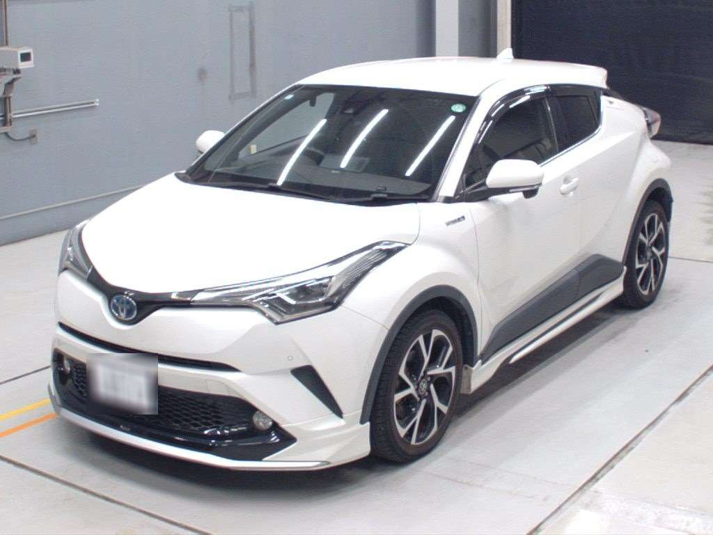 2017 Toyota C-HR ZYX10[0]