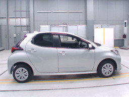 2021 Toyota YARIS