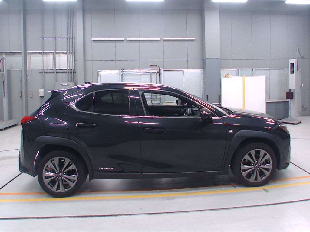 2020 Lexus UX MZAH10[2]