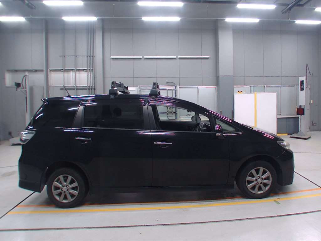 2015 Toyota Wish ZGE25W[2]