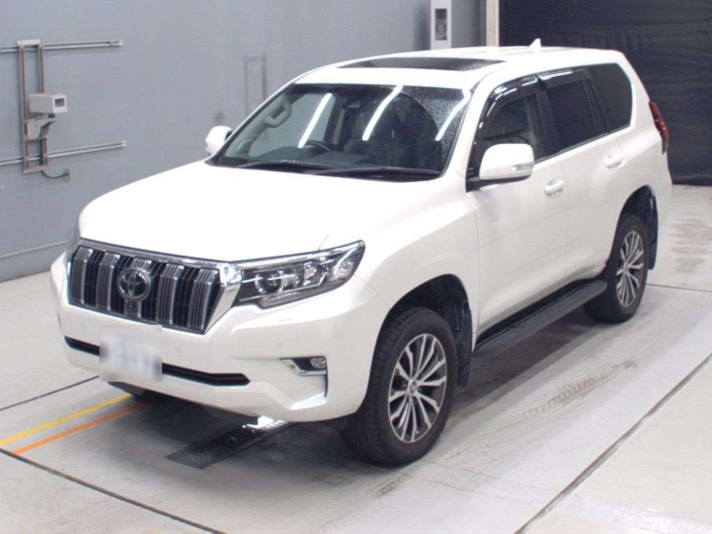 2018 Toyota Land Cruiser Prado TRJ150W[0]