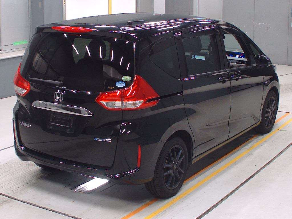 2020 Honda Freed hybrid GB7[1]