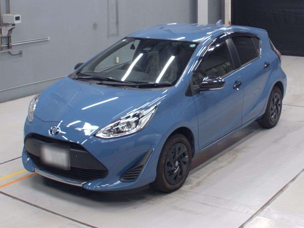 2021 Toyota Aqua NHP10[0]