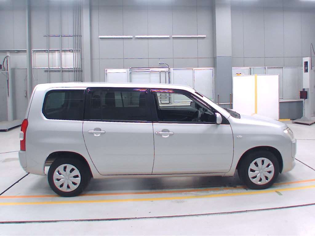 2016 Toyota Probox NCP160V[2]