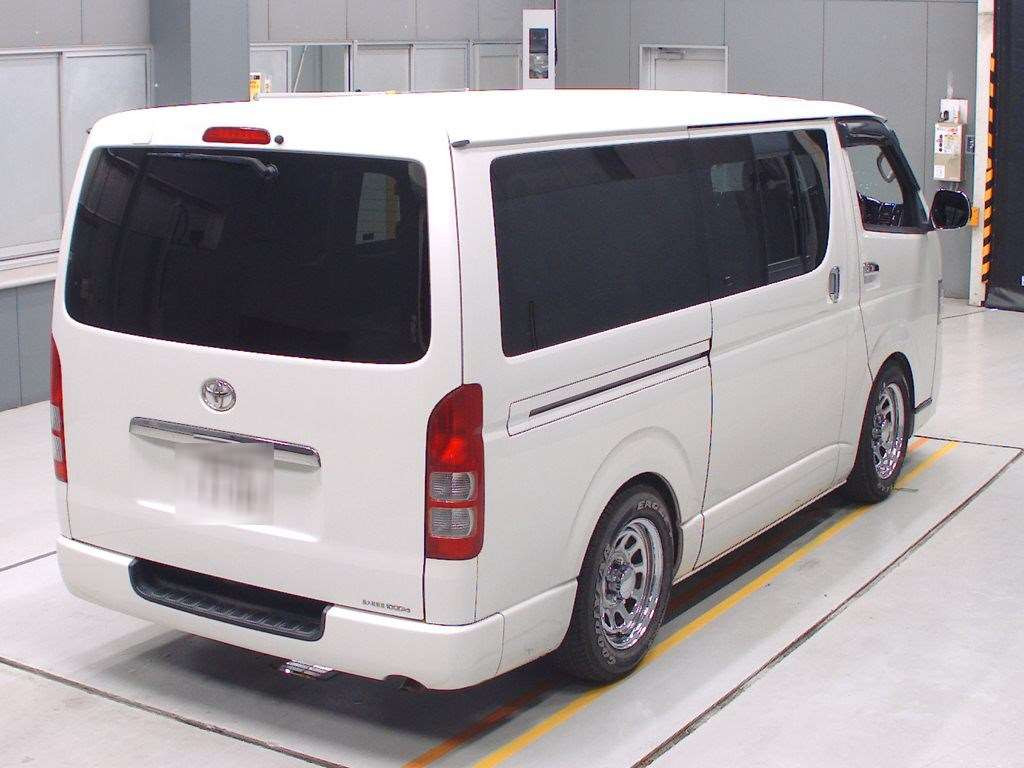 2012 Toyota Hiace Van TRH200V[1]