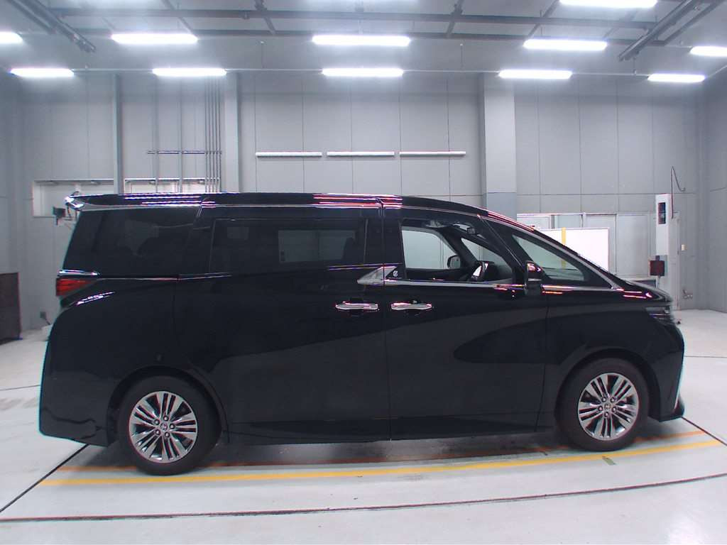 2023 Toyota Alphard AGH40W[2]