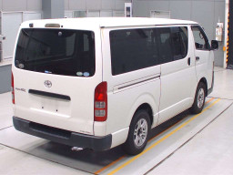 2013 Toyota Regiusace Van