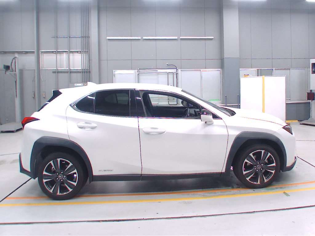 2019 Lexus UX MZAH10[2]