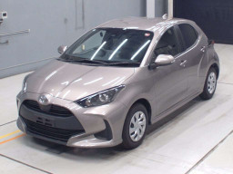 2021 Toyota YARIS