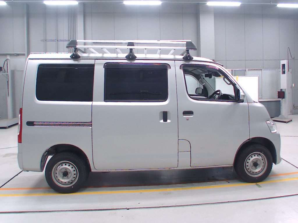 2020 Toyota Townace Van S413M[2]