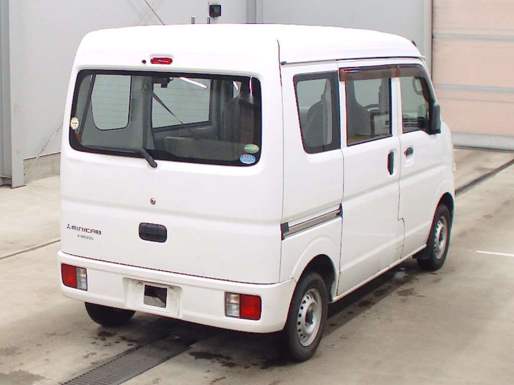 2016 Mitsubishi Minicab Van DS17V[1]