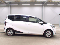 2018 Toyota Sienta