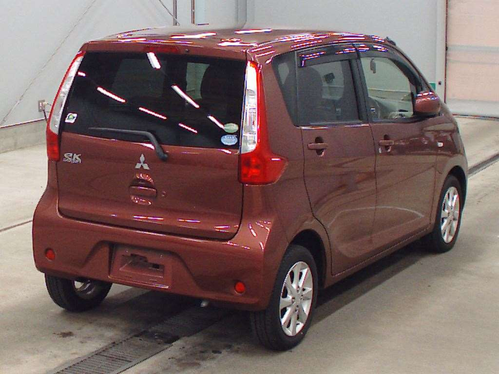 2013 Mitsubishi eK Wagon B11W[1]