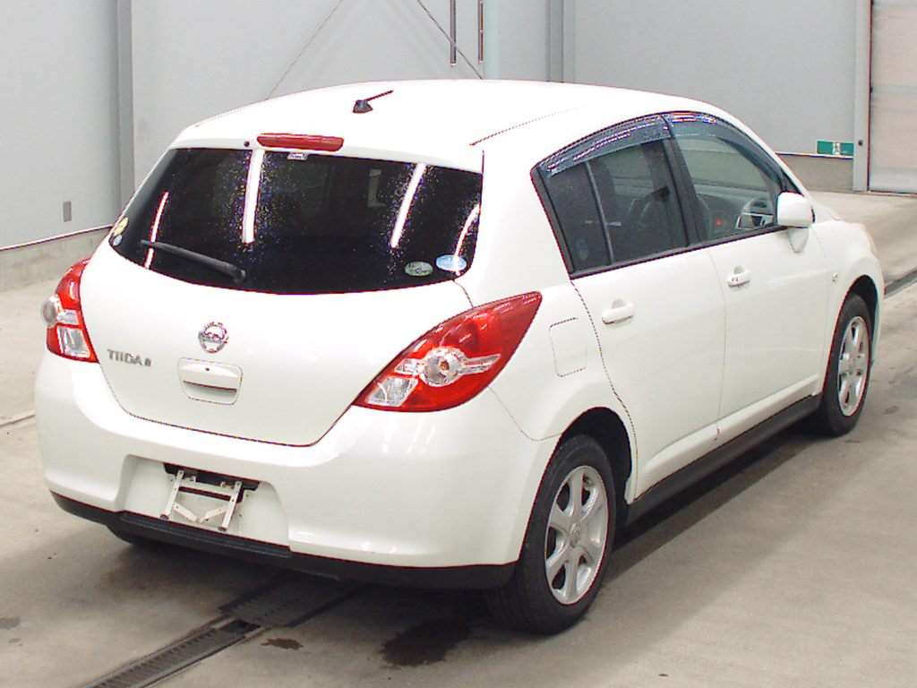 2011 Nissan Tiida NC11[1]