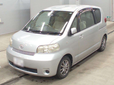 2010 Toyota Porte