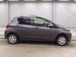 2015 Toyota Vitz