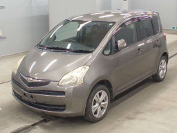 2006 Toyota Ractis