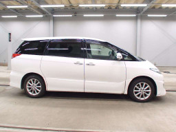 2012 Toyota Estima