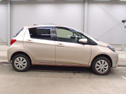 2014 Toyota Vitz