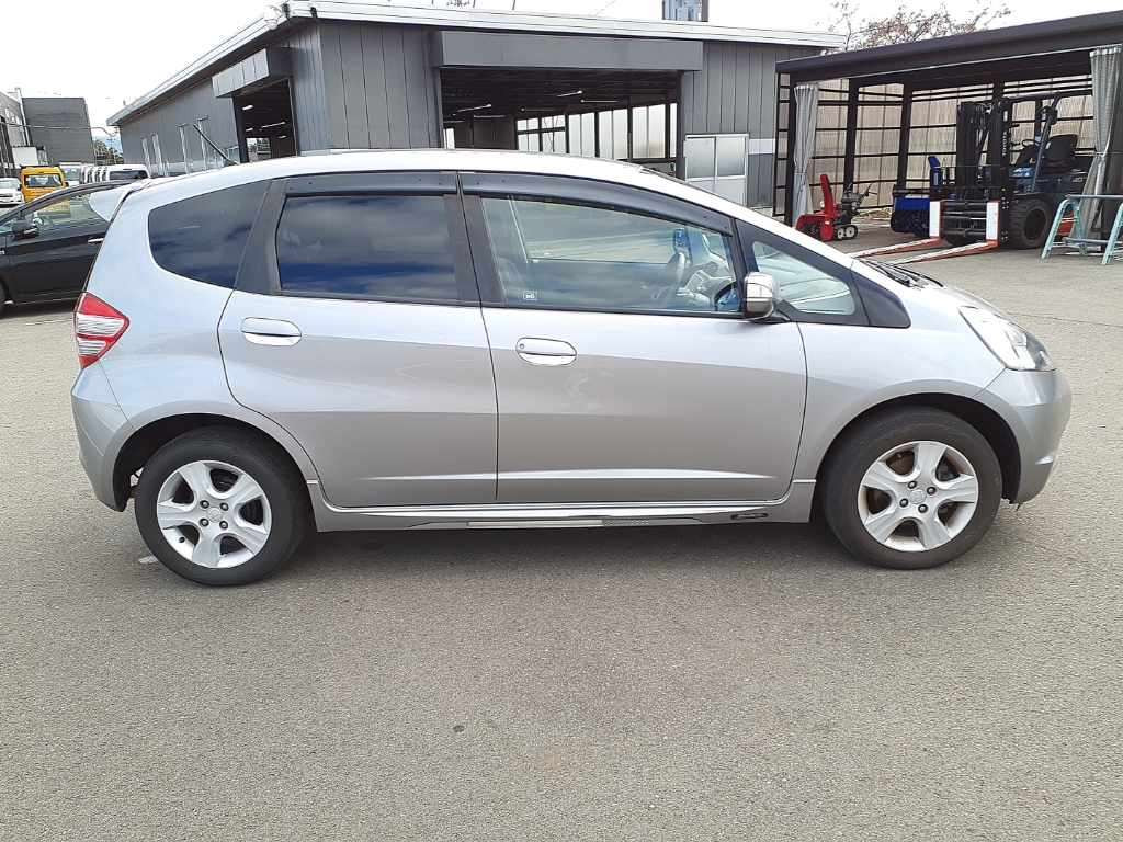 2010 Honda Fit GE7[2]