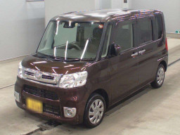 2017 Daihatsu Tanto