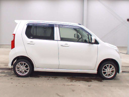 2013 Suzuki Wagon R