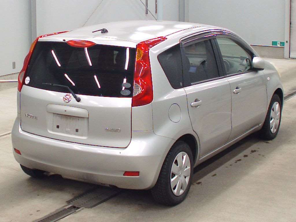 2010 Nissan Note NE11[1]