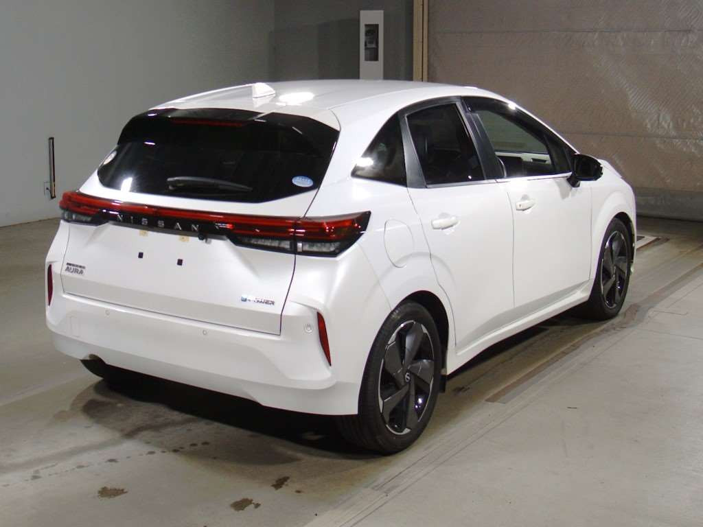 2021 Nissan Aura FE13[1]