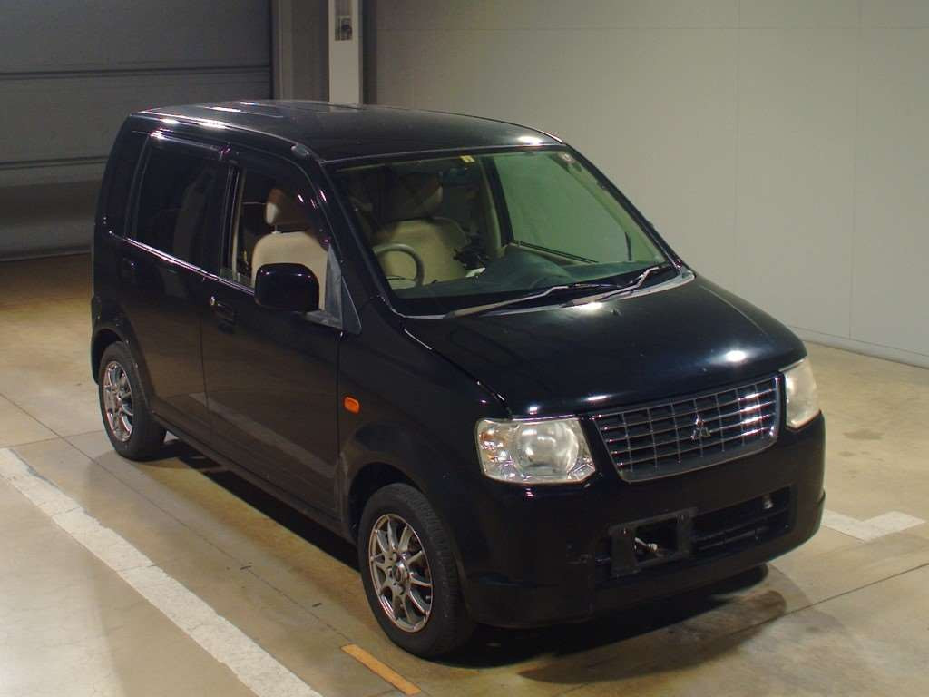 2010 Mitsubishi eK Wagon H82W[2]