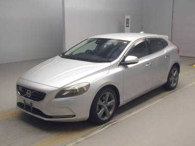 2014 Volvo V40