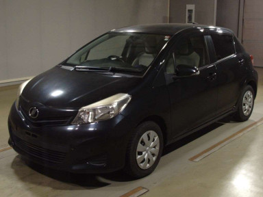 2013 Toyota Vitz