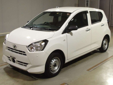 2021 Daihatsu Mira es