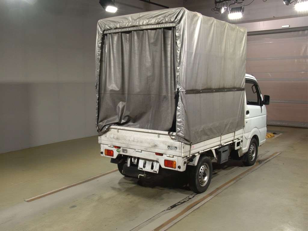 2014 Suzuki Carry Truck DA16T[1]