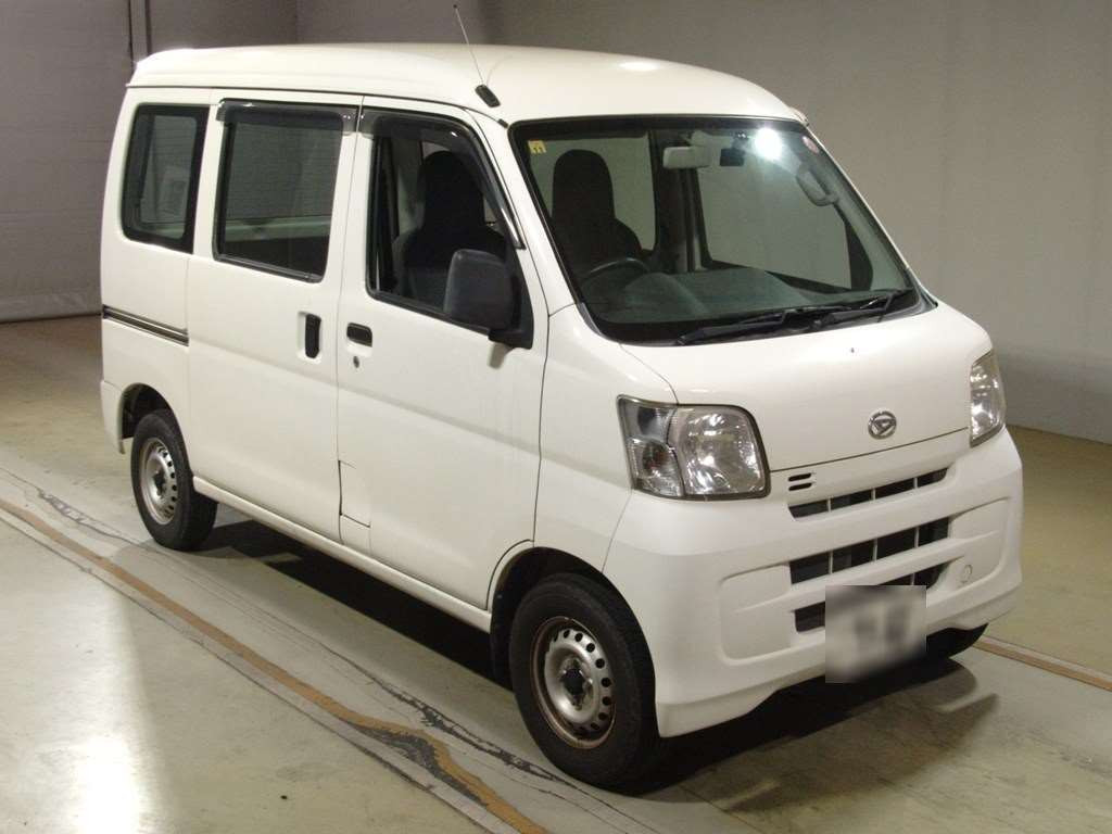 2017 Daihatsu Hijet Cargo S321V[2]