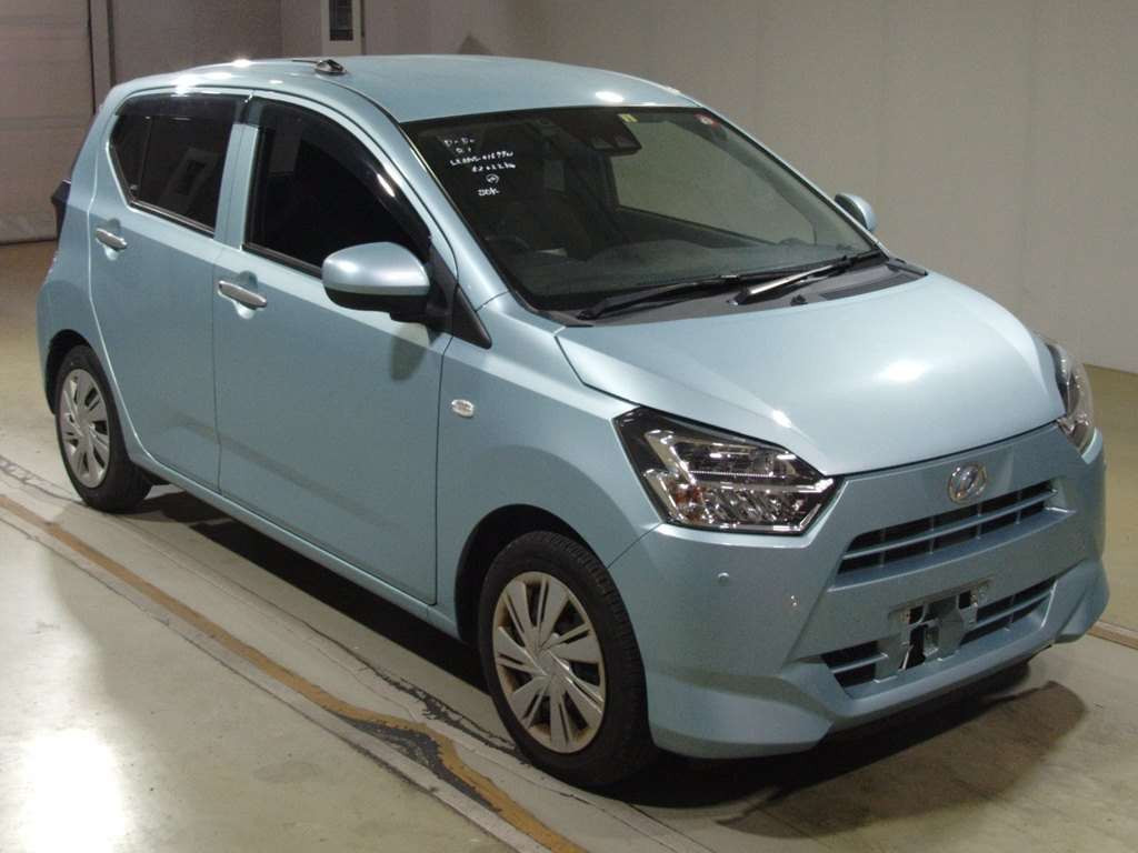 2019 Daihatsu Mira es LA350S[2]