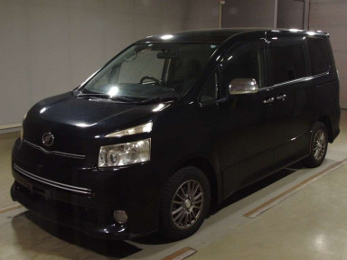 2009 Toyota Voxy