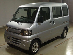 2010 Mitsubishi Minicab Van