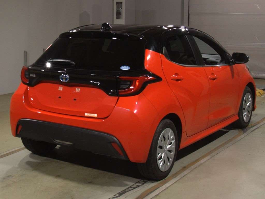 2021 Toyota YARIS MXPH10[1]