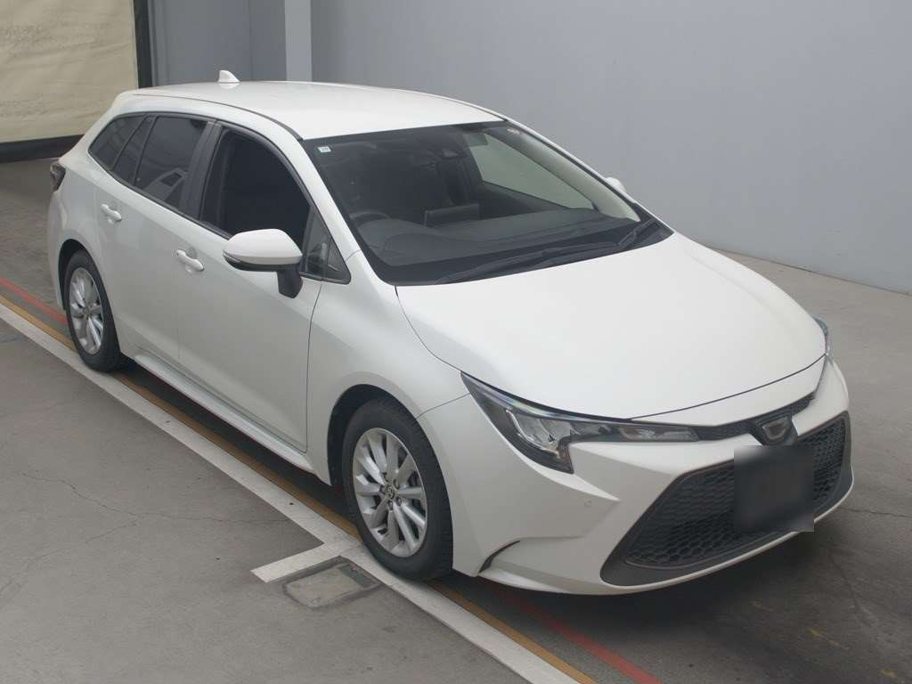 2019 Toyota Corolla Touring Wagon ZRE212W[2]