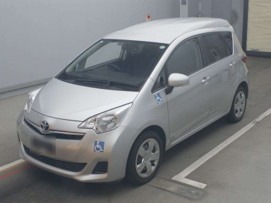 2011 Toyota Ractis