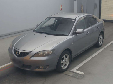 2004 Mazda Axela