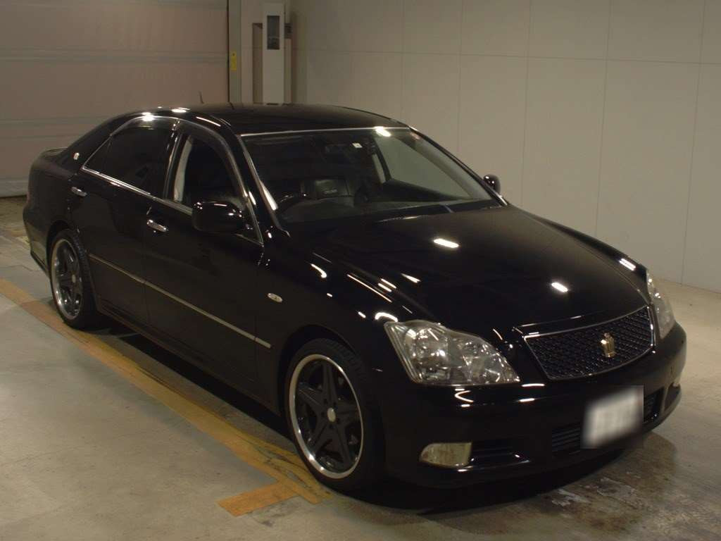 2006 Toyota Crown GRS180[2]