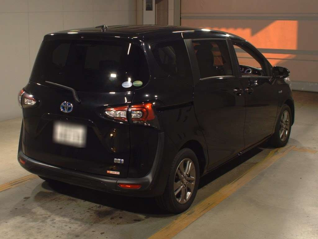 2018 Toyota Sienta NHP170G[1]