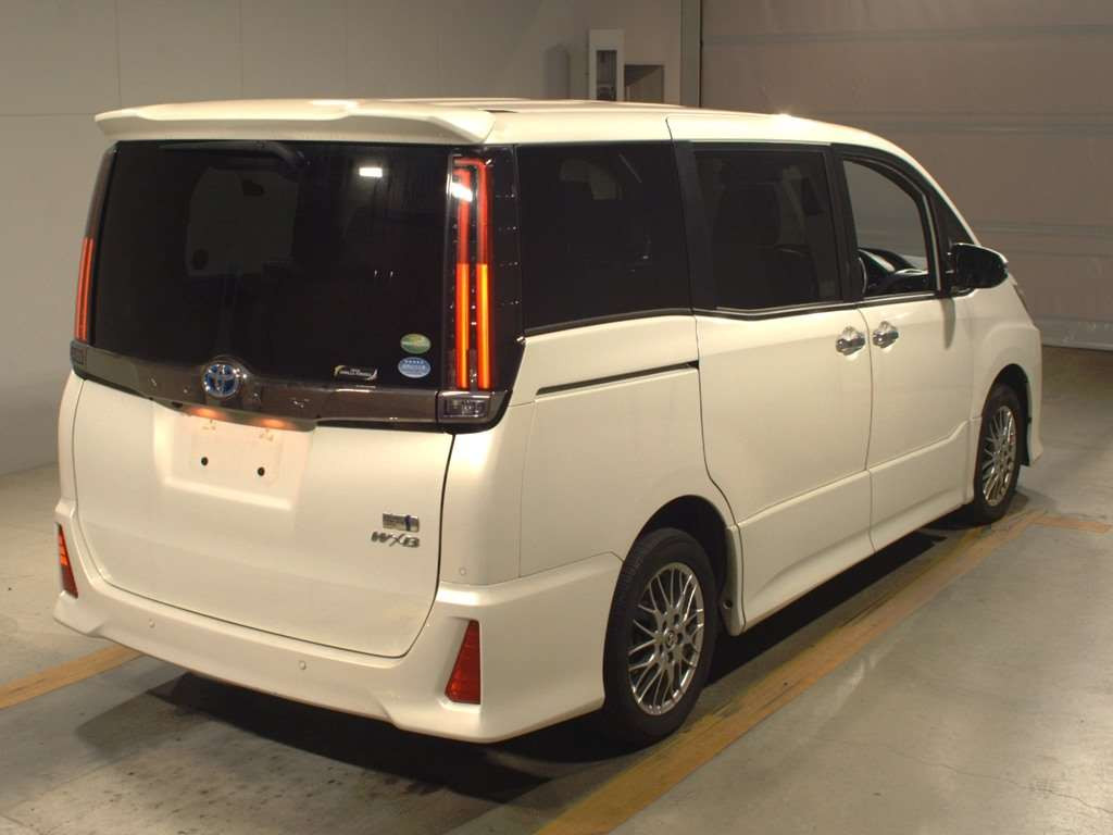 2020 Toyota Noah ZWR80W[1]