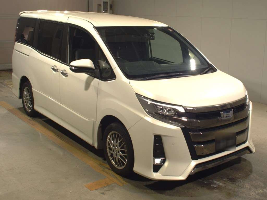 2020 Toyota Noah ZWR80W[2]