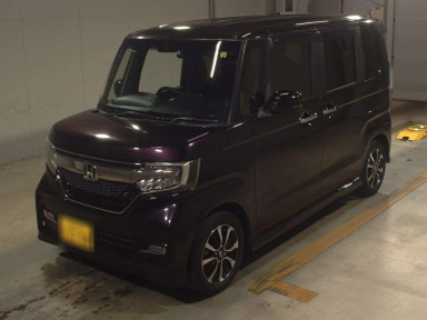 2018 Honda N-BOX CUSTOM