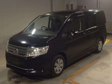 2013 Honda Step WGN