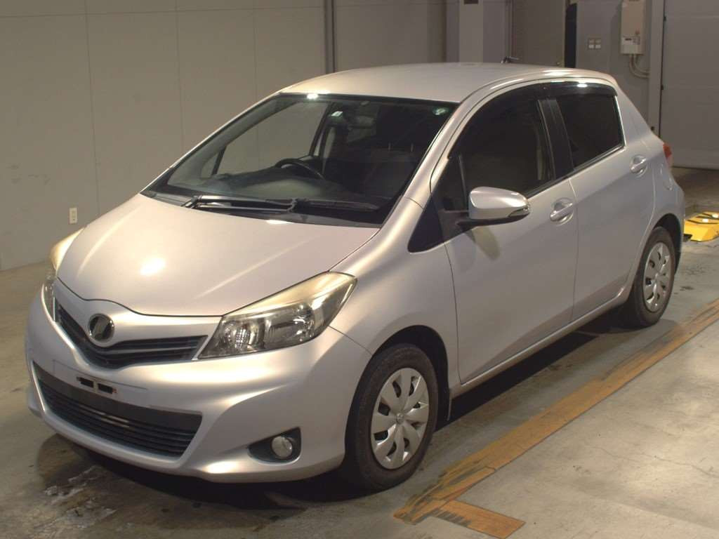 2012 Toyota Vitz NSP130[0]