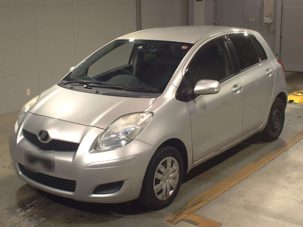 2009 Toyota Vitz SCP90[0]