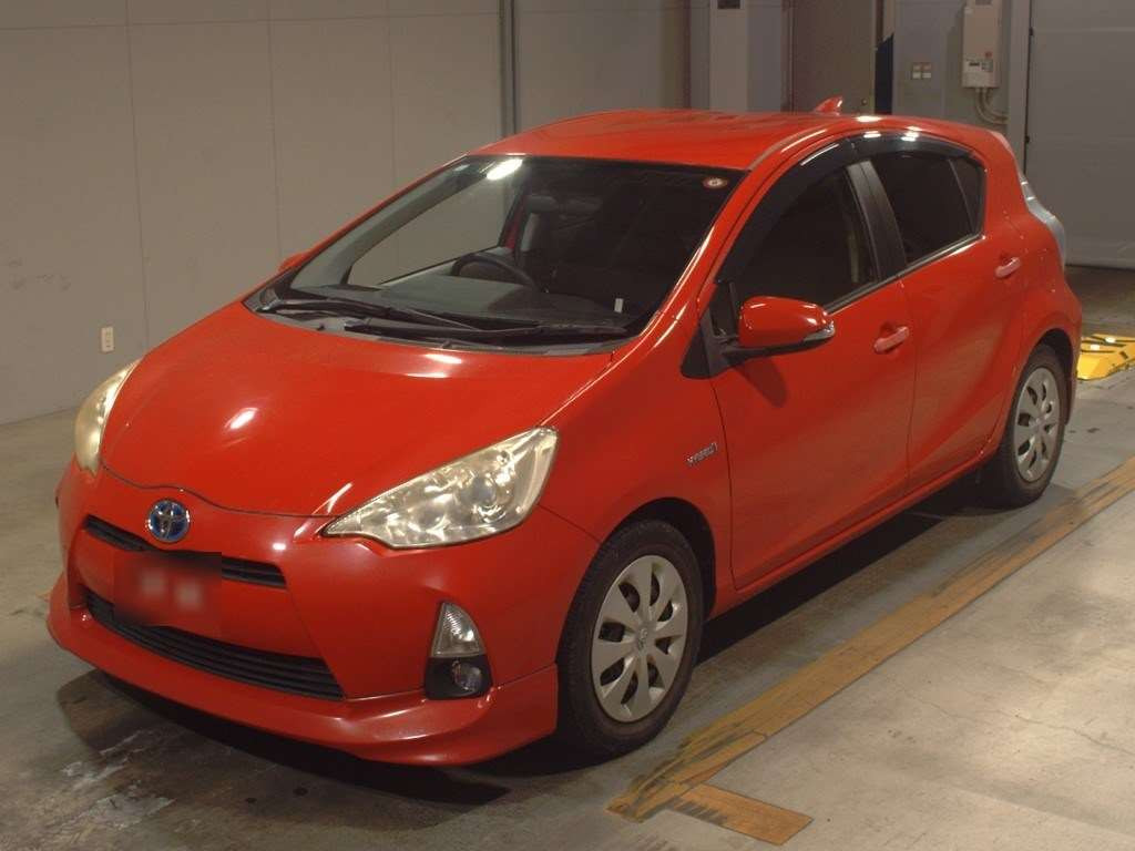 2012 Toyota Aqua NHP10[0]